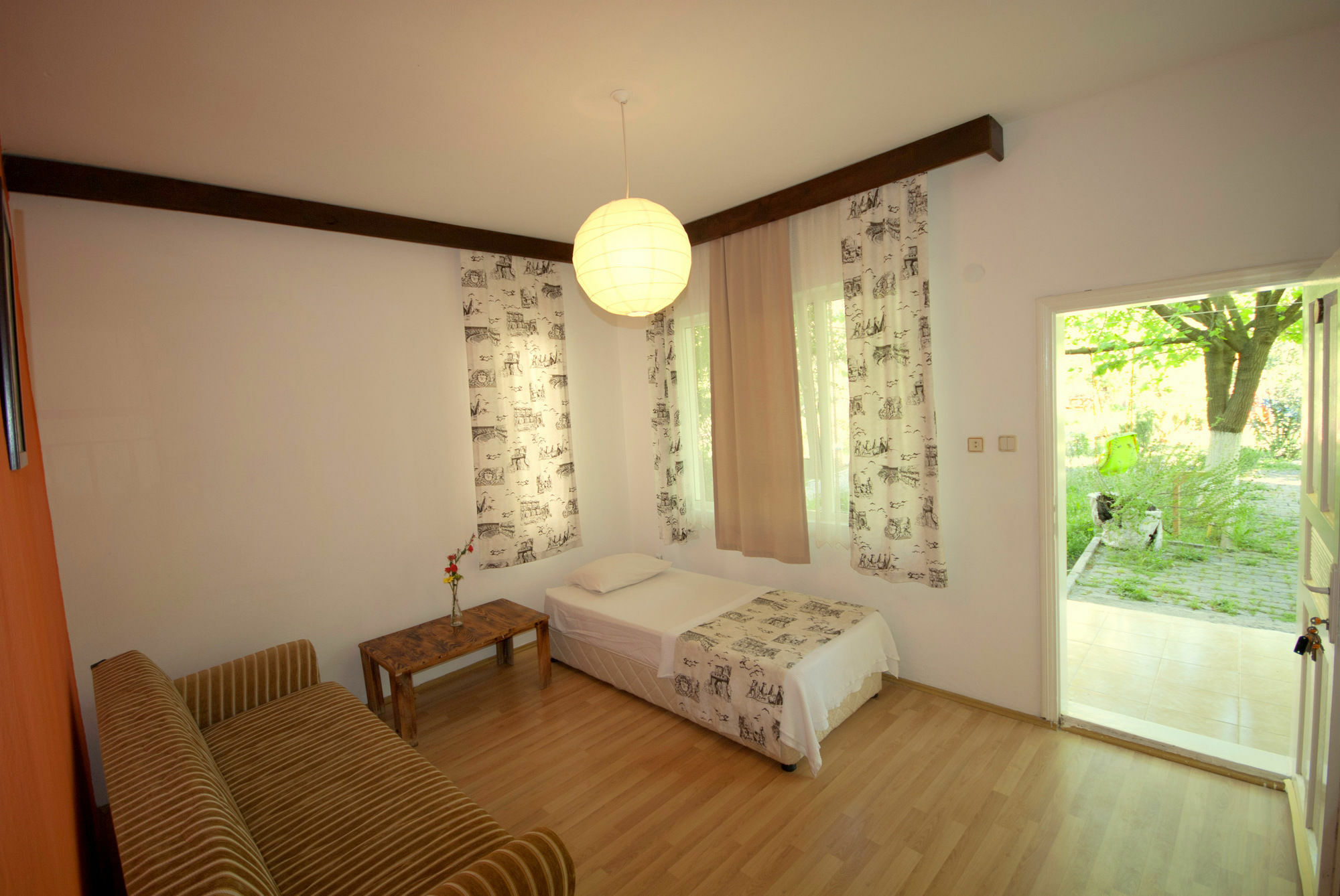 Dionysos Lodge Çıralı エクステリア 写真